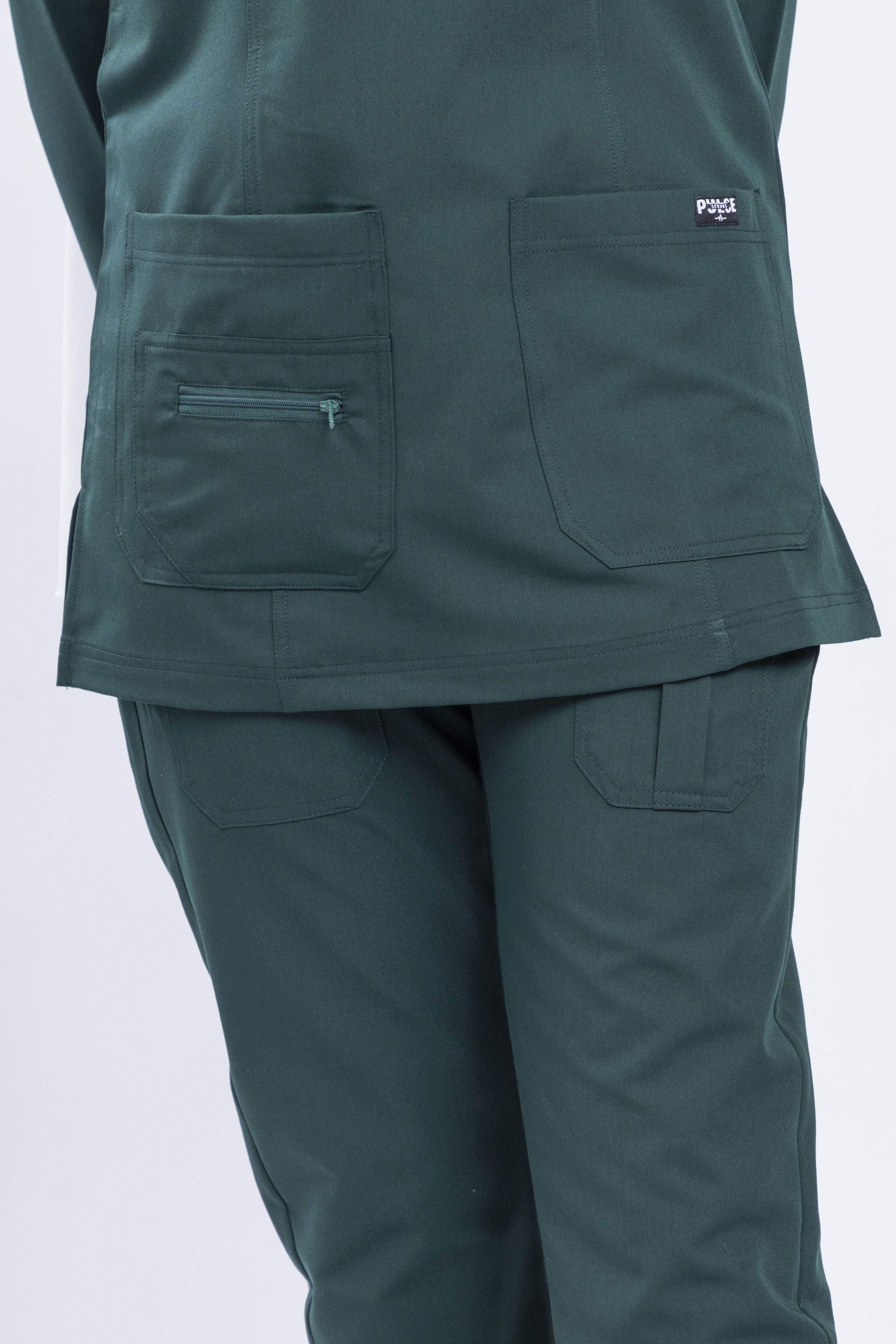 Rom - Forest Green Scrub