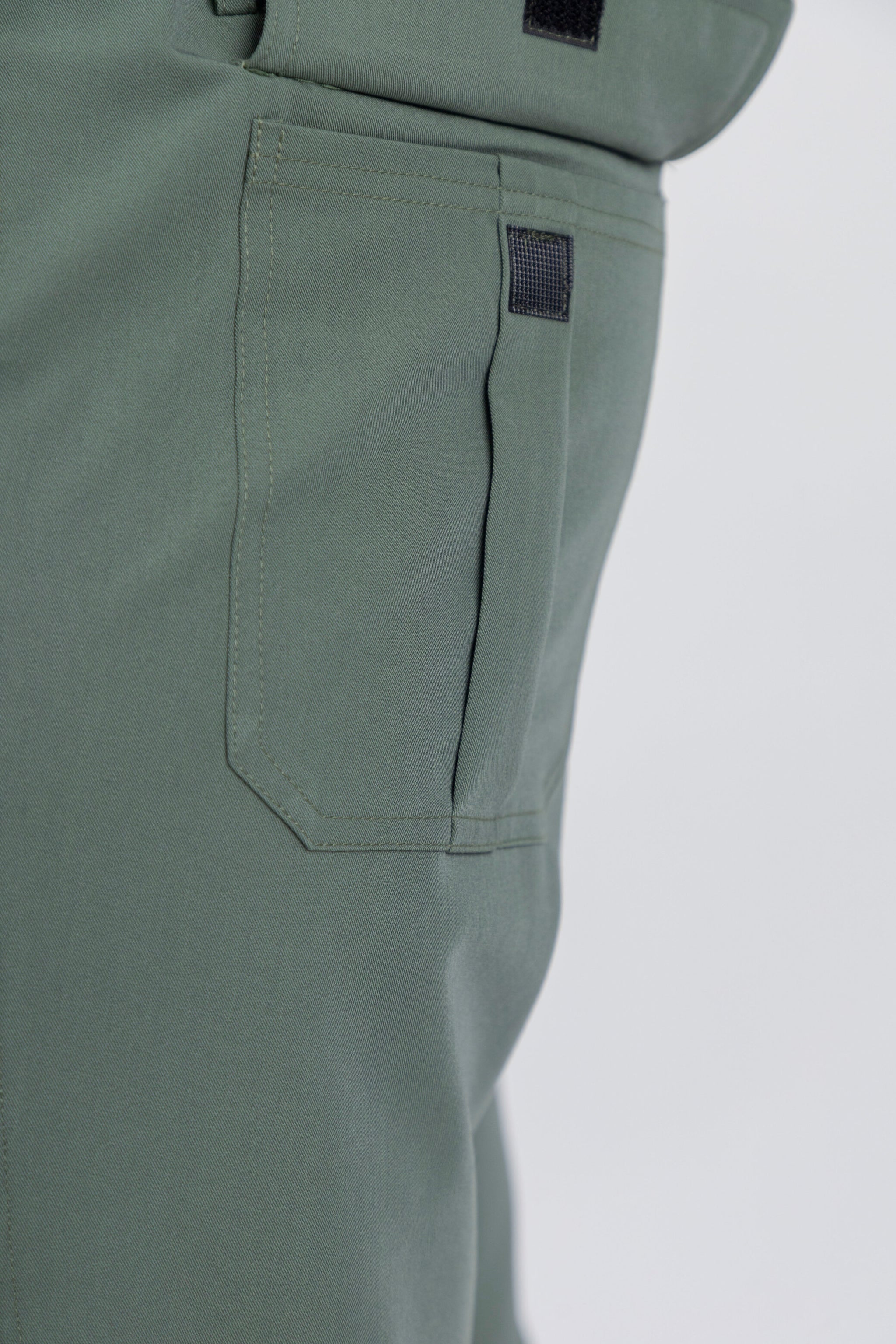 Zayn - Olive Green Scrub